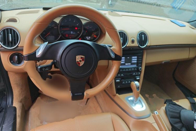 Used Porsche Boxster 2009 Boxster 2.9L Center Console