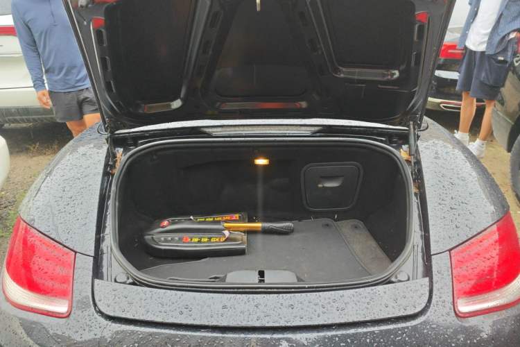 Used Porsche Boxster 2009 Boxster 2.9L Engine Bay