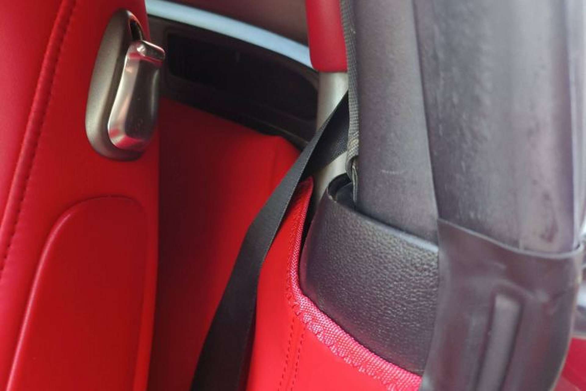 Used Porsche Boxster 2009 Boxster 2.9L Left Rear Seat