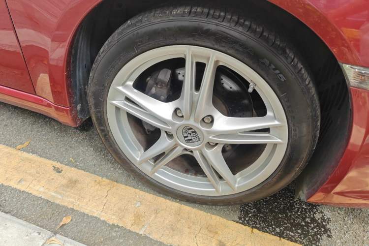 Used Porsche Boxster 2009 Boxster 2.9L Right Front Wheel Hub