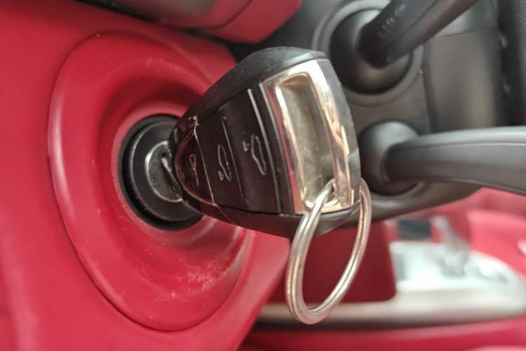 Used Porsche Boxster 2009 Boxster 2.9L Vehicle Key