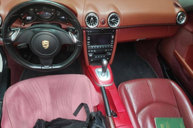 Used Porsche Boxster 2009 Boxster 2.9L Center Console