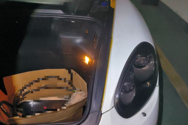 Used Porsche Boxster 2009 Boxster 2.9L Engine Bay Left