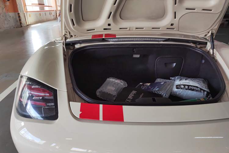Used Porsche Boxster 2009 Boxster 2.9L Engine Bay Right