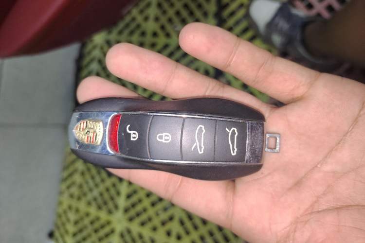 Used Porsche Boxster 2009 Boxster 2.9L Vehicle Key