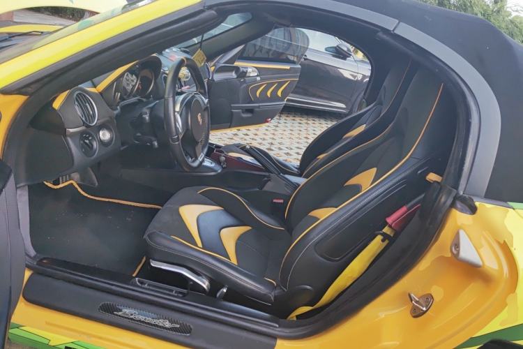 Used Porsche Boxster 2010 Boxster Spyder 3.4L Left Front Seat
