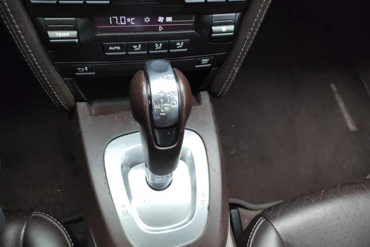 Used Porsche Boxster 2011 Boxster Black Edition 2.9L Gear Lever