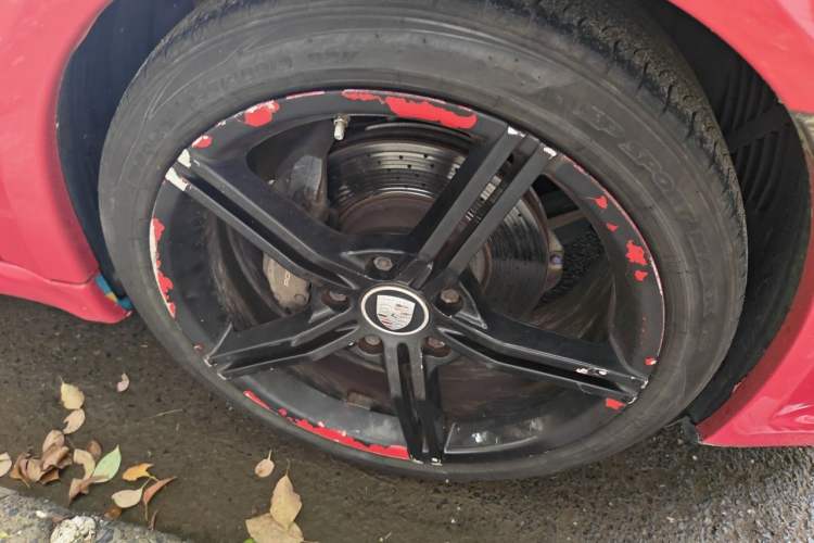 Used Porsche Boxster 2011 Boxster Black Edition 2.9L Right Front Wheel Hub
