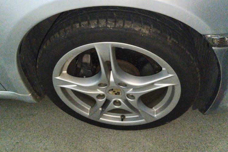 Used Porsche Boxster 2011 Boxster Black Edition 2.9L Right Front Wheel Hub