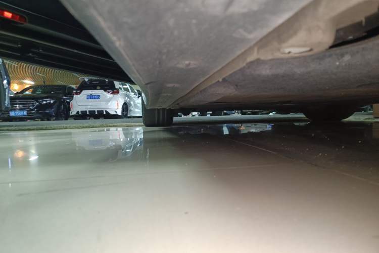 Used Porsche Boxster 2013 Boxster 2.7L Left Side Sill
