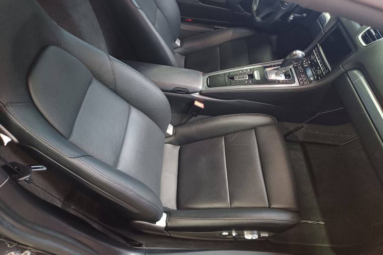 Used Porsche Boxster 2013 Boxster 2.7L Right Front Seat