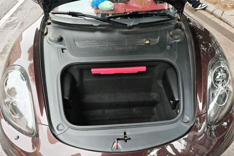 Used Porsche Boxster 2013 Boxster 2.7L Engine Bay