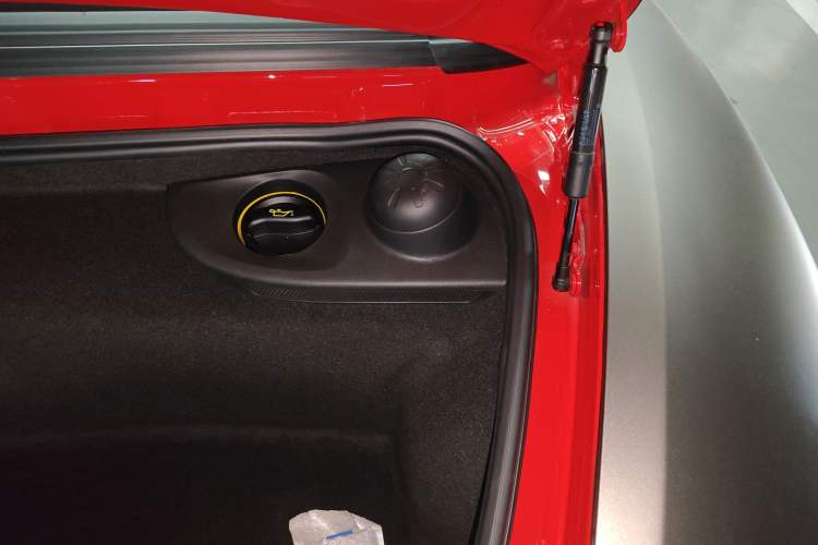 Used Porsche Boxster 2013 Boxster 2.7L Engine Bay Left