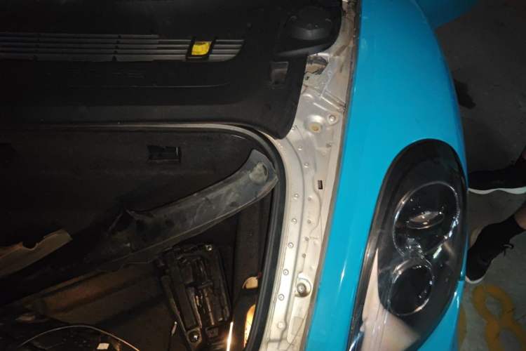 Used Porsche Boxster 2013 Boxster 2.7L Engine Bay Left
