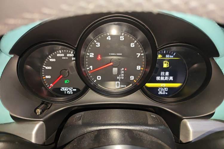 Used Porsche Boxster 2013 Boxster 2.7L Instrument Cluster