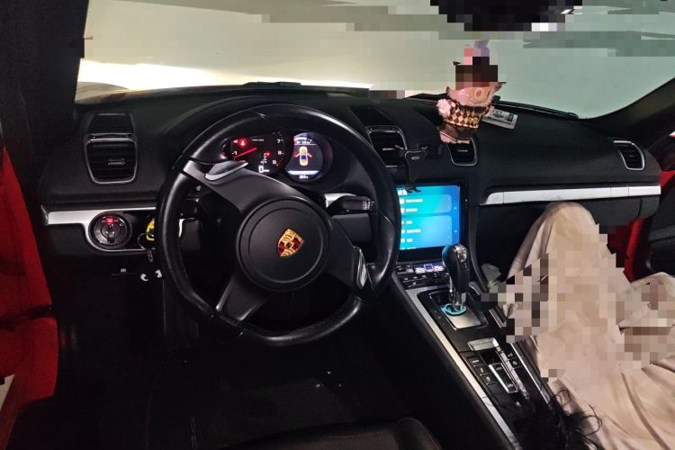 Used Porsche Boxster 2013 Boxster 2.7L Center Console