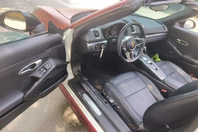 Used Porsche Boxster 2013 Boxster 2.7L Driver Seat