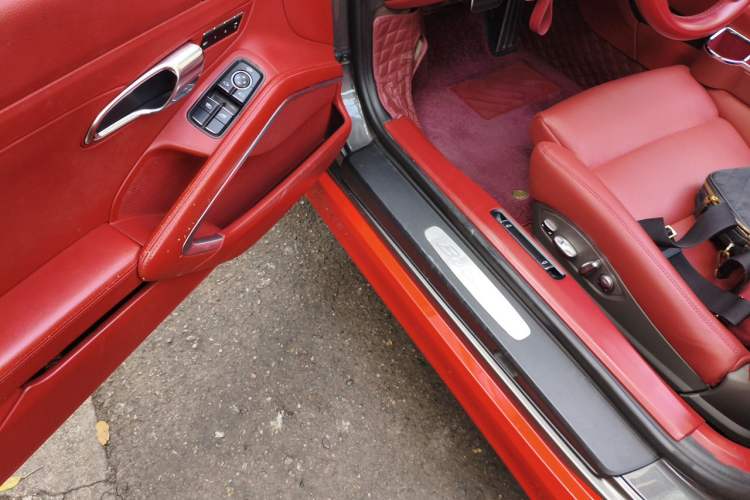 Used Porsche Boxster 2013 Boxster 2.7L Driver Seat