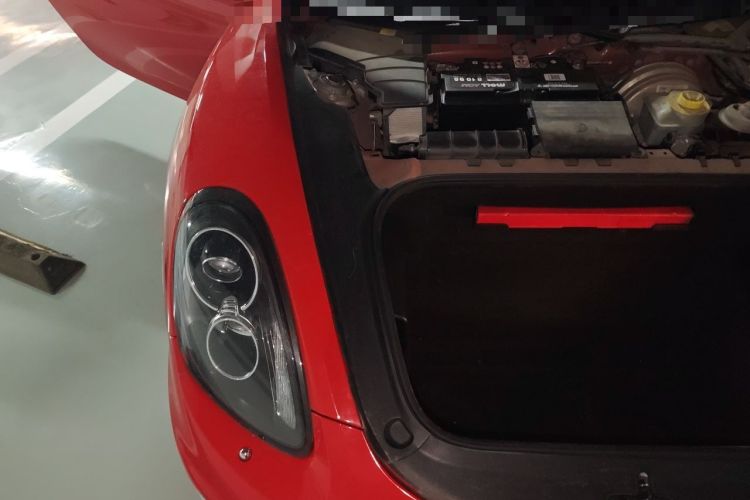 Used Porsche Boxster 2013 Boxster 2.7L Engine Bay Right