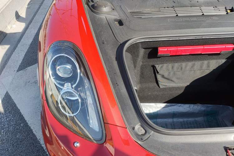 Used Porsche Boxster 2013 Boxster 2.7L Engine Bay Right