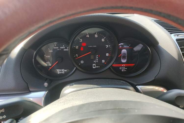 Used Porsche Boxster 2013 Boxster 2.7L Instrument Cluster