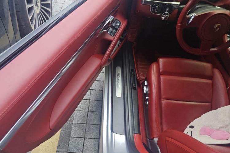 Used Porsche Boxster 2013 Boxster 2.7L Driver Seat