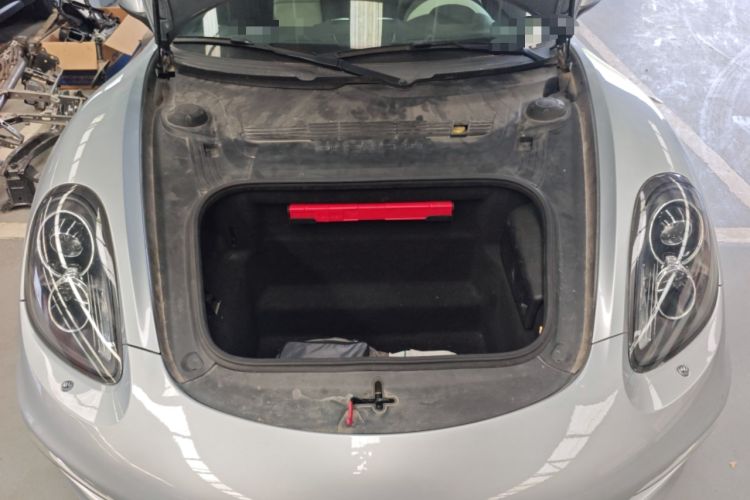 Used Porsche Boxster 2013 Boxster 2.7L Engine Bay