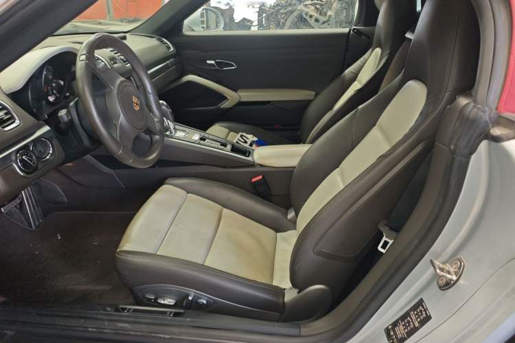 Used Porsche Boxster 2013 Boxster 2.7L Left Front Seat