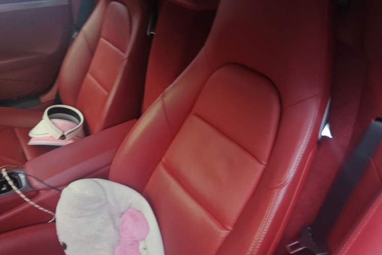 Used Porsche Boxster 2013 Boxster 2.7L Left Rear Seat