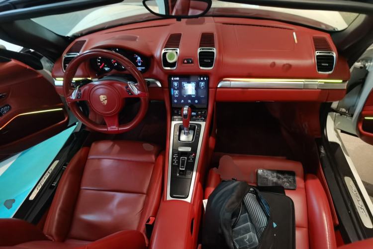 Used Porsche Boxster 2013 Boxster 2.7L Center Console