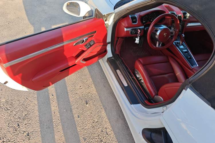 Used Porsche Boxster 2013 Boxster 2.7L Driver Seat