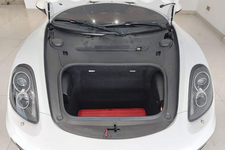 Used Porsche Boxster 2013 Boxster 2.7L Engine Bay