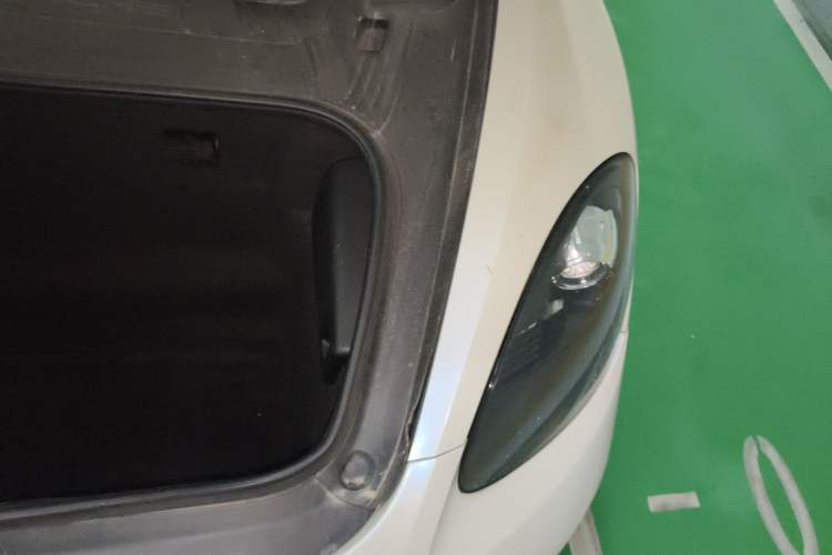 Used Porsche Boxster 2013 Boxster 2.7L Engine Bay Left