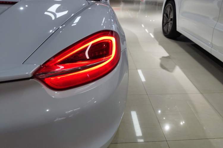 Used Porsche Boxster 2013 Boxster 2.7L Exterior 3