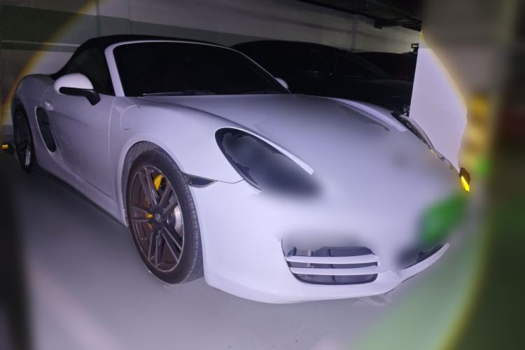 Used Porsche Boxster 2013 Boxster 2.7L Front Right 45 Deg