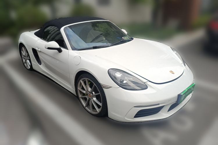 Used Porsche Boxster 2013 Boxster 2.7L Front Right 45 Deg