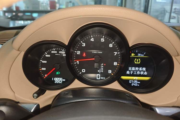 Used Porsche Boxster 2013 Boxster 2.7L Instrument Cluster