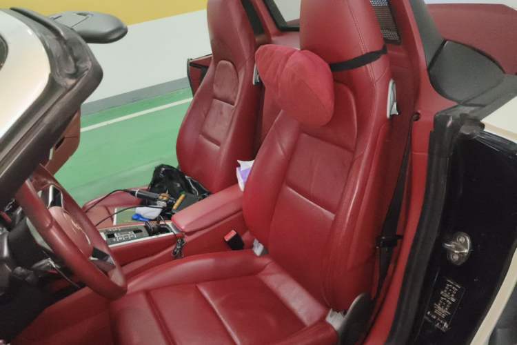 Used Porsche Boxster 2013 Boxster 2.7L Left Front Seat
