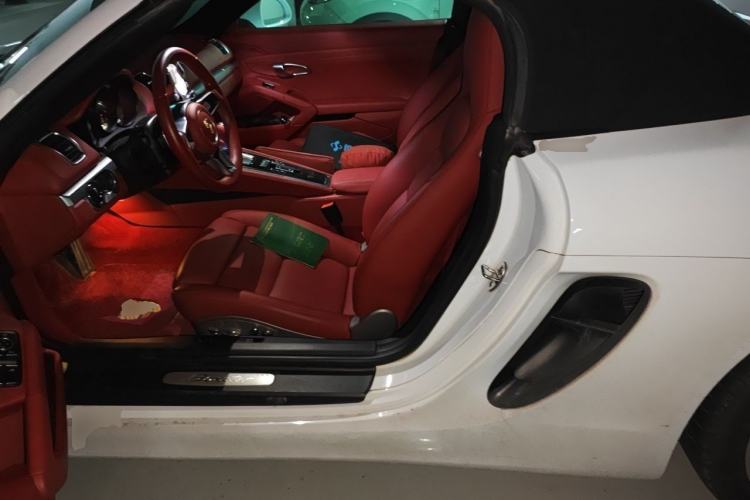 Used Porsche Boxster 2013 Boxster 2.7L Left Rear Seat