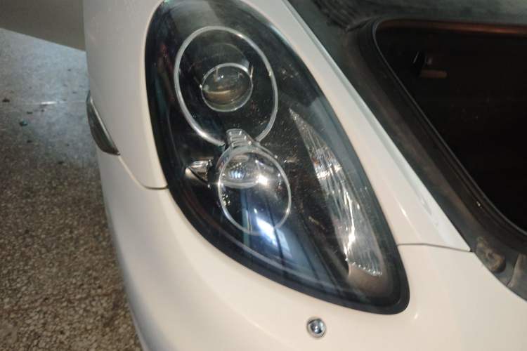 Used Porsche Boxster 2013 Boxster 2.7L Right Front Headlight
