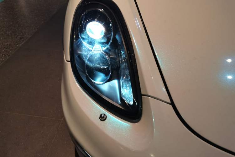 Used Porsche Boxster 2013 Boxster 2.7L Right Front Headlight
