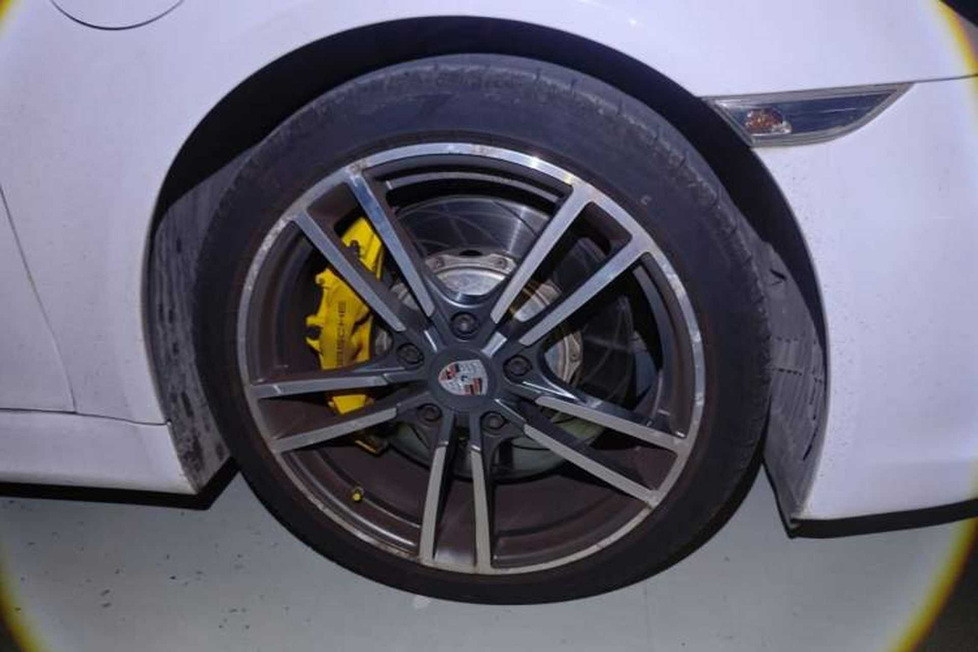 Used Porsche Boxster 2013 Boxster 2.7L Right Front Wheel Hub