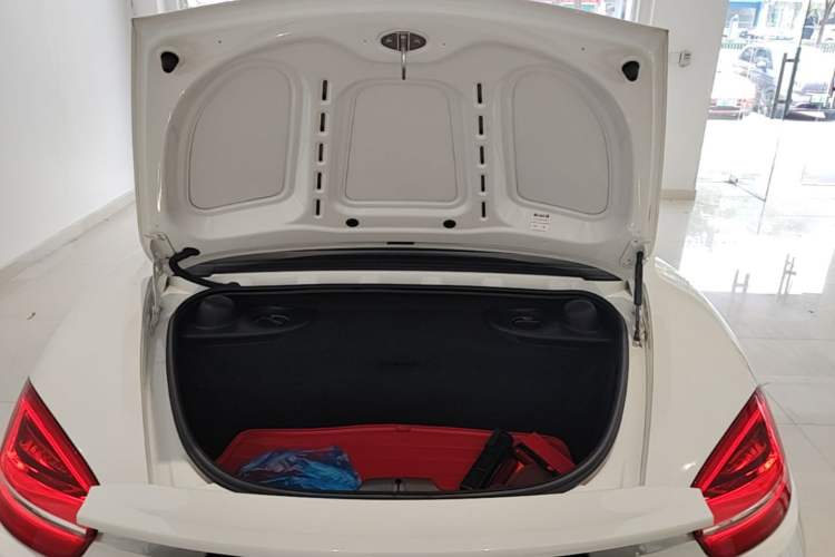 Used Porsche Boxster 2013 Boxster 2.7L Trunk