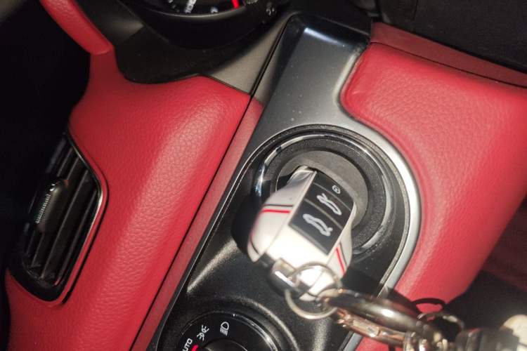 Used Porsche Boxster 2013 Boxster 2.7L Vehicle Key