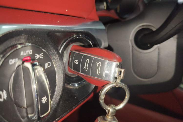 Used Porsche Boxster 2013 Boxster 2.7L Vehicle Key