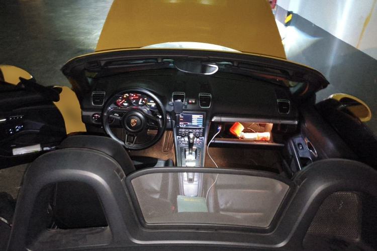 Used Porsche Boxster 2013 Boxster 2.7L Center Console