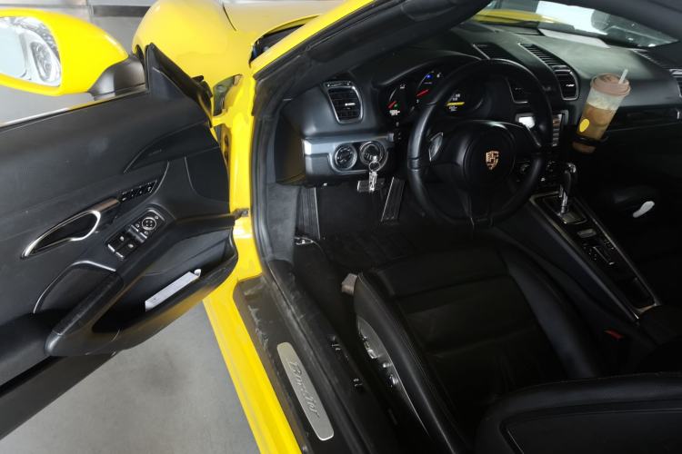 Used Porsche Boxster 2013 Boxster 2.7L Driver Seat
