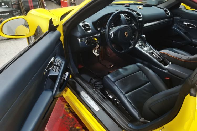 Used Porsche Boxster 2013 Boxster 2.7L Driver Seat