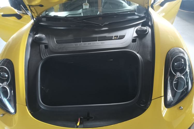 Used Porsche Boxster 2013 Boxster 2.7L Engine Bay
