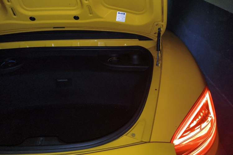 Used Porsche Boxster 2013 Boxster 2.7L Engine Bay Left